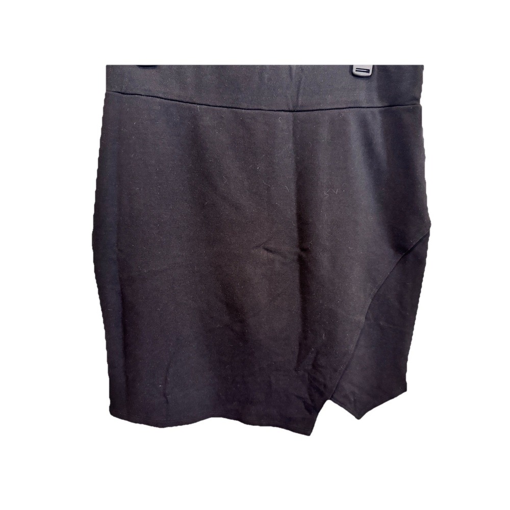 Forever‎ 21 Skirt Womens 0X Black Asymmetrical Hem Stretch Mini Pull On - Picture 2 of 8